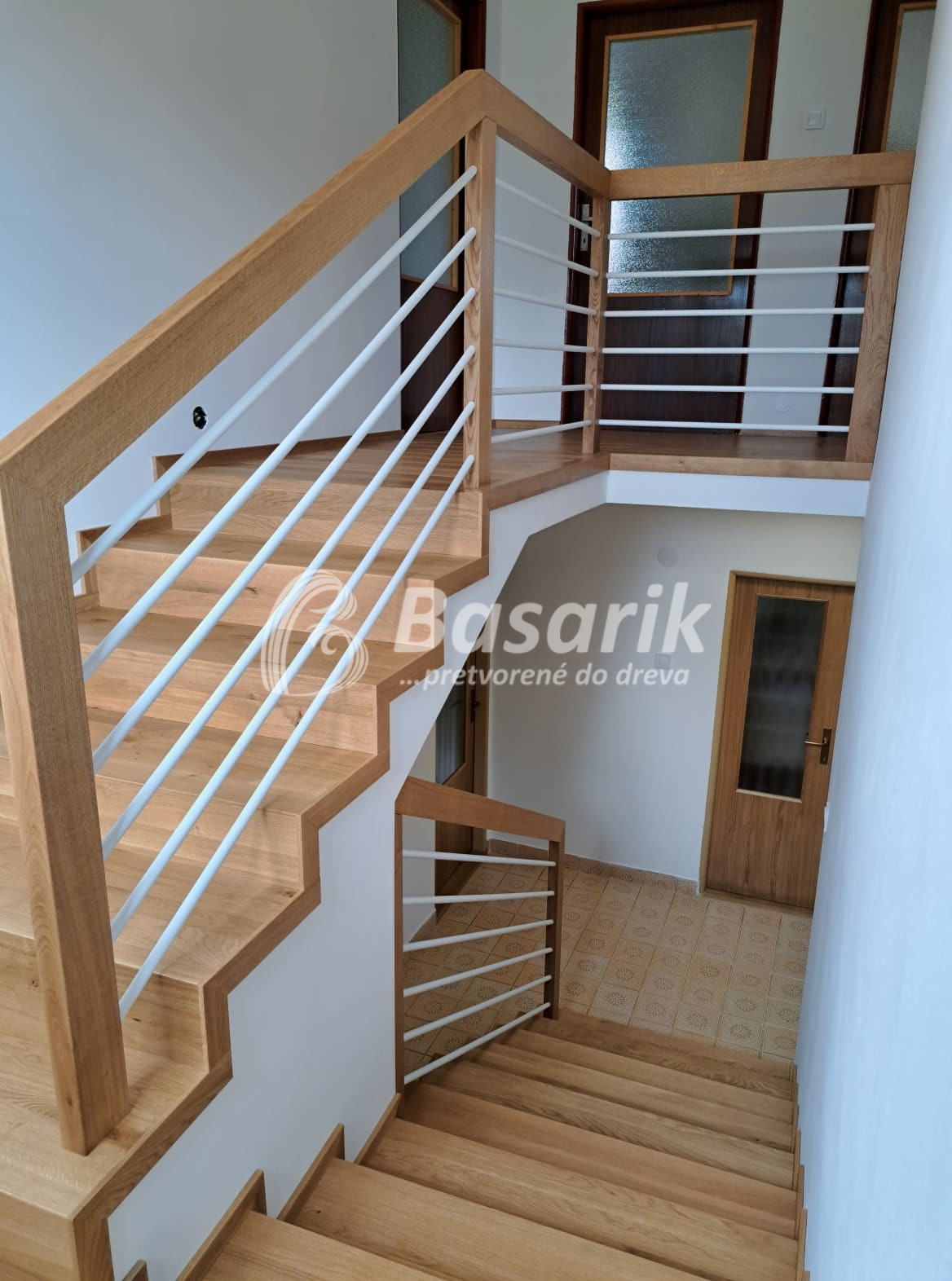 Obloženie schodov - Hanušovce nad Topľou č.7