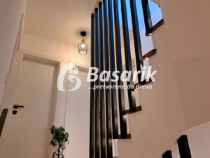 Moderné čierne lamelové zábradlie - Bratislava