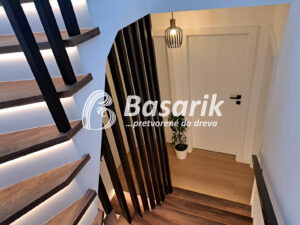 Moderne čierne lamelové zábradlie - Bratislava