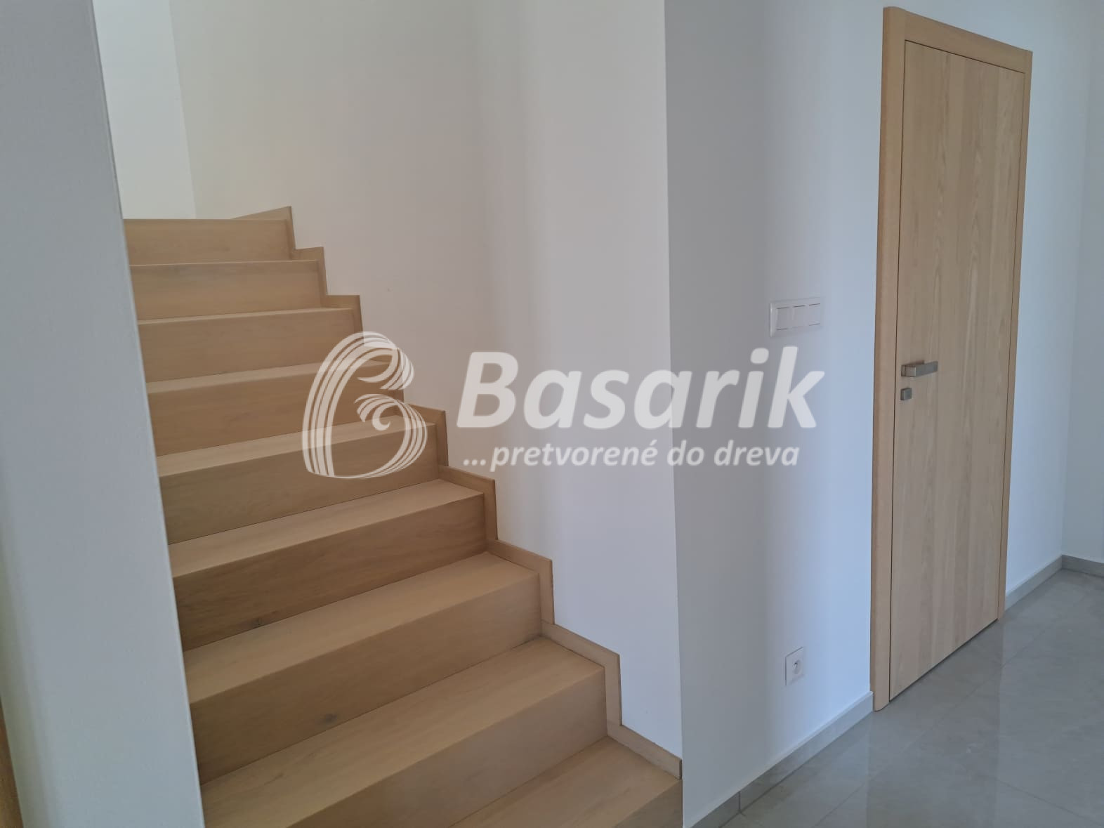 Schody - lamelové zábradlie - Nové Mesto nad Váhom f.5