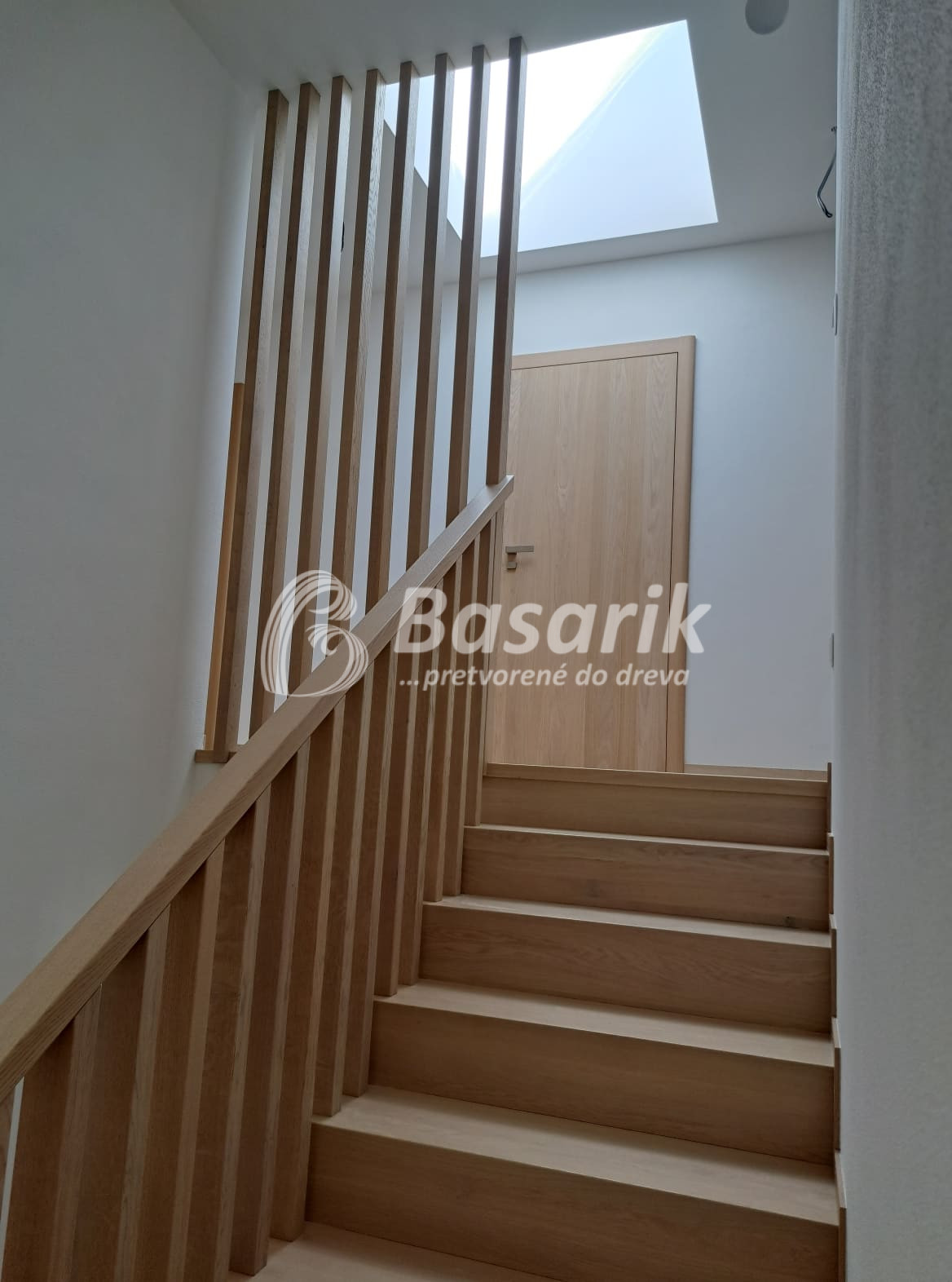 Schody - lamelové zábradlie - Nové Mesto nad Váhom