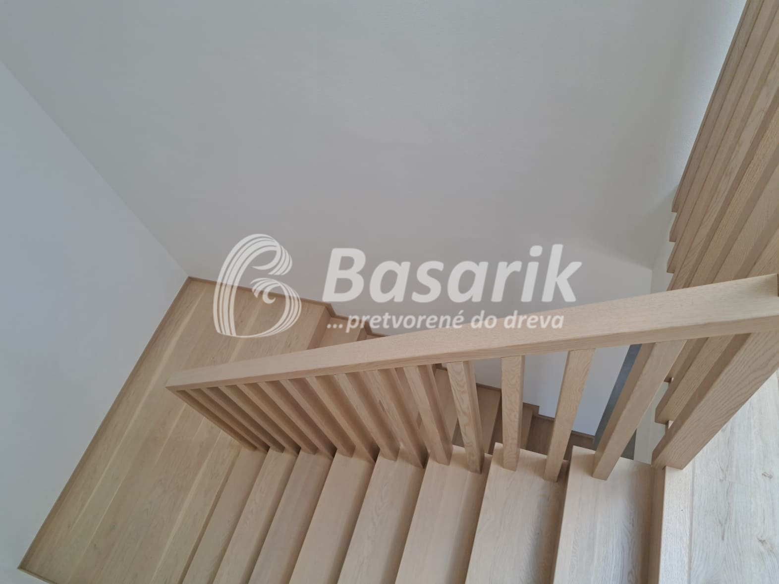 Schody - lamelové zábradlie - Nové Mesto nad Váhom f.5